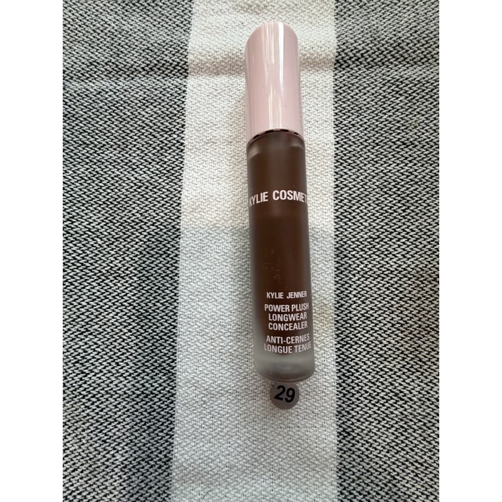 Kylie Cosmetics Power Plush Longwear Concealer Shade 9N Kylie Jenner Makeup NEW